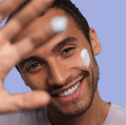 Nu Skin Nutricentials Modell Mann mit Schlafmaske von Nuskin