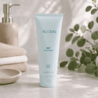 Nuskin Face Wash Tube im Bad von Nu Skin